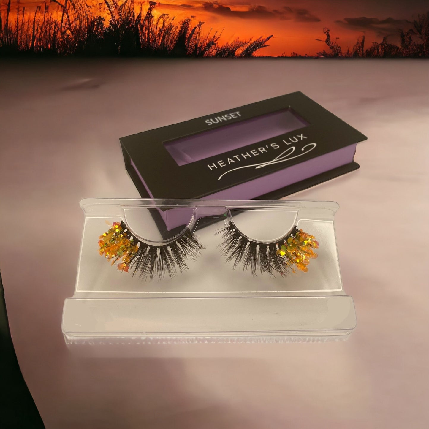 HEATHER'S LUX Glitter Lashes Sequins Lashes Dramatic 3D Faux Mink Lashes False Eyelashes Reusable Colorful Luxury Lashes Wispy Glamorous Sparkly Sparkle Lashes